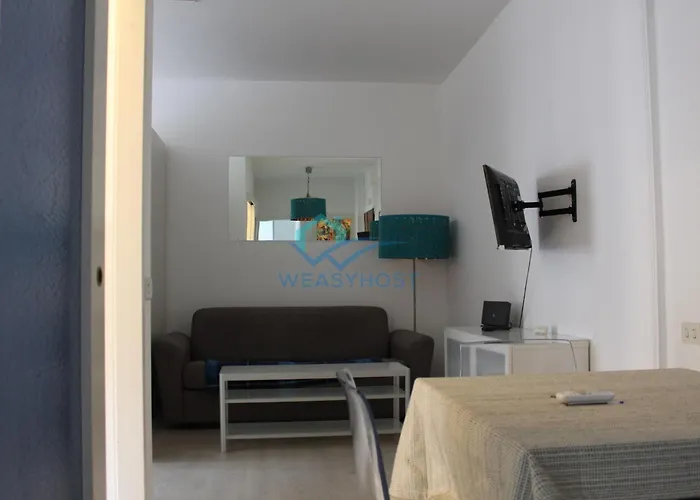 Appartamento Cozy Haven Near Caracalla Baths Your In San Giovanni Roma